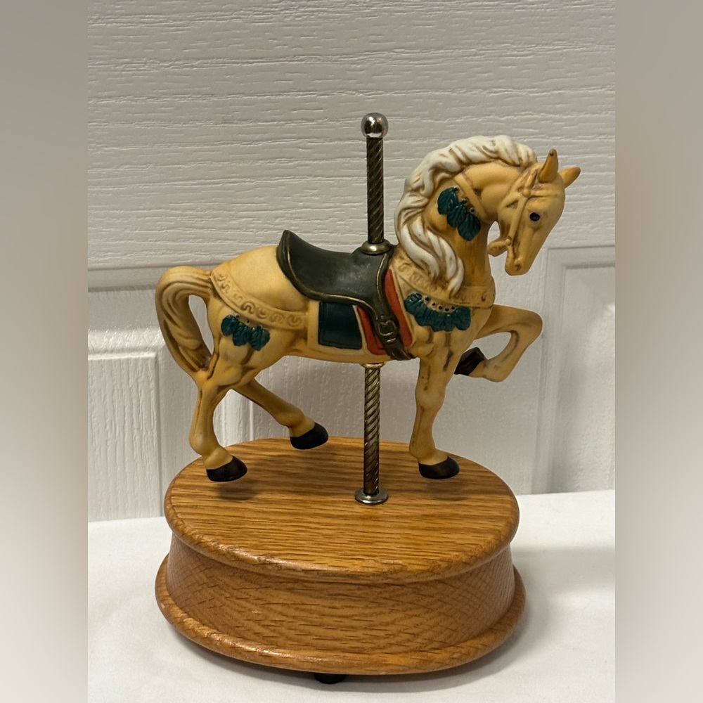 Vintage Waltz Carousel Horse Music Box.